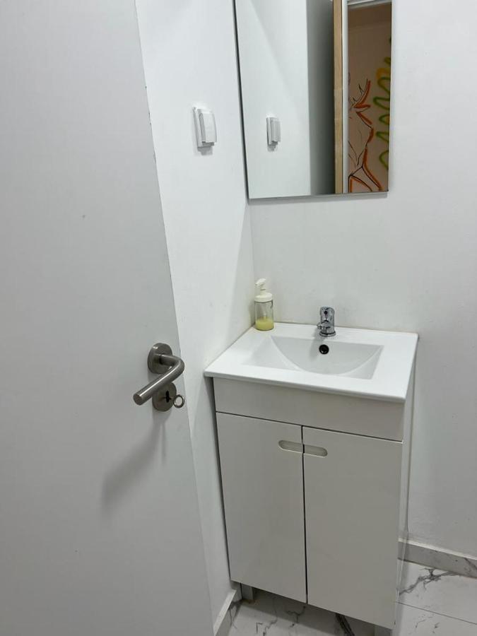 Oieras Beach Suite 2 - Large Double Room With En-Suite Bathroom And Balcony Oeiras Εξωτερικό φωτογραφία